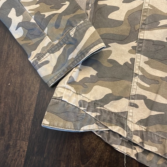 Factory distressed cargo jacket - Picture 6 of 8